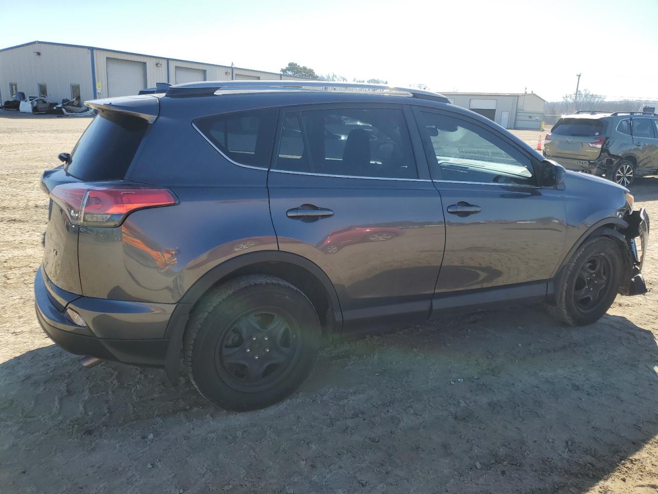 2018 Toyota RAV 4 - Image 3