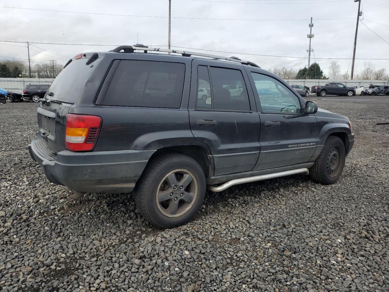 2004 Jeep Grand Cherokee - Image 3