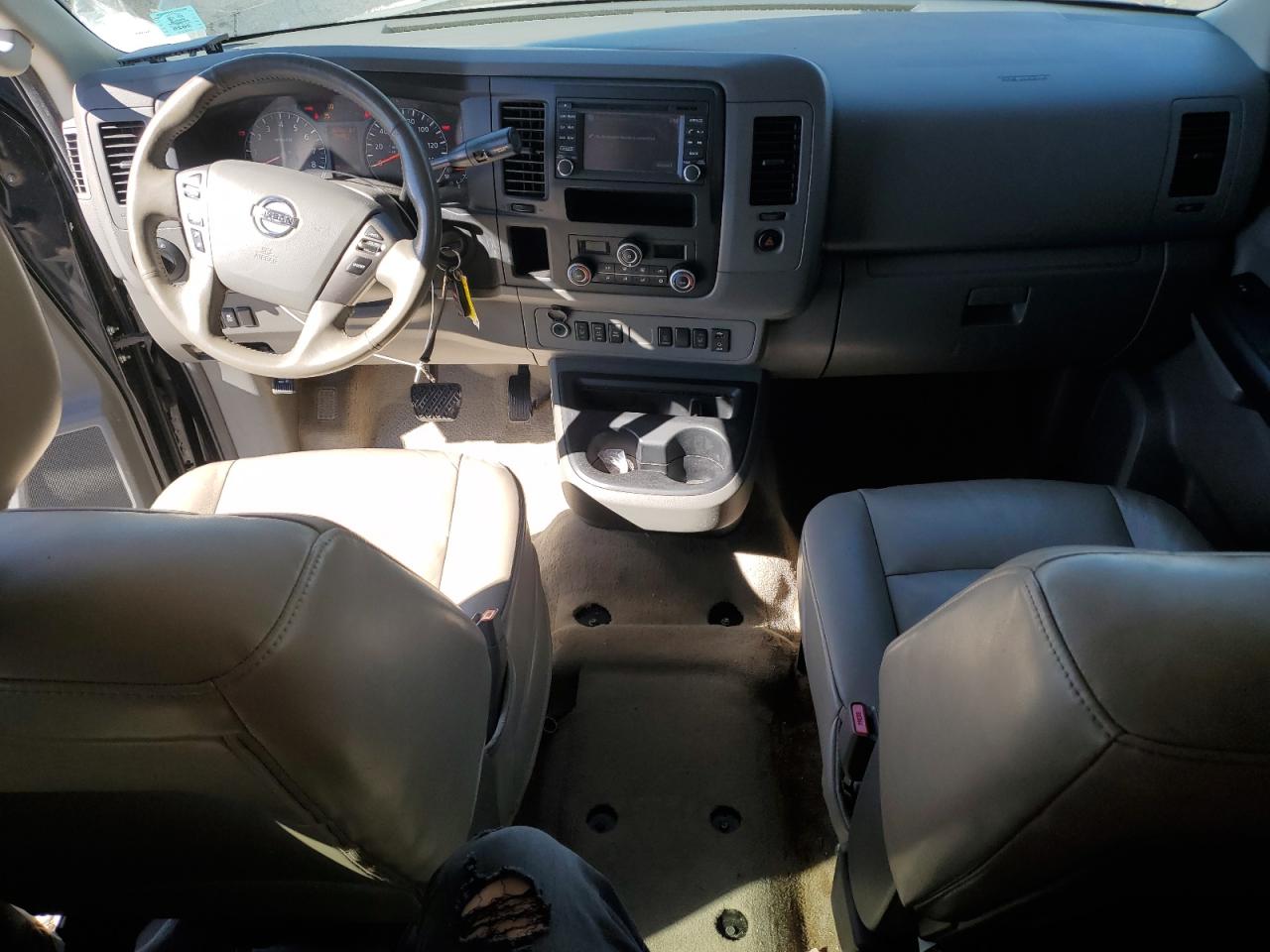 2015 Nissan NV - Image 8