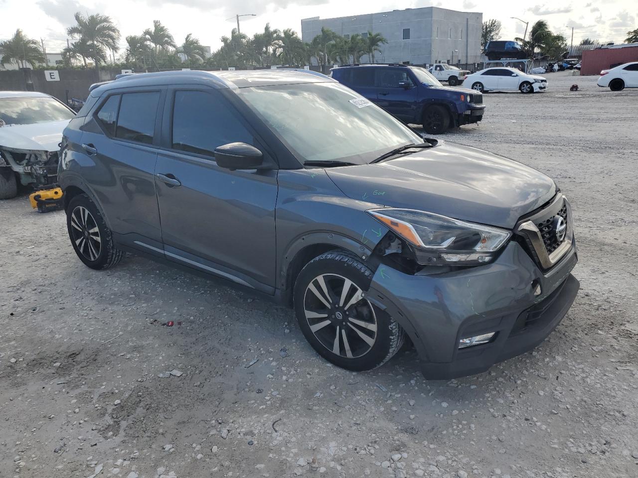2019 Nissan Kicks - Image 4