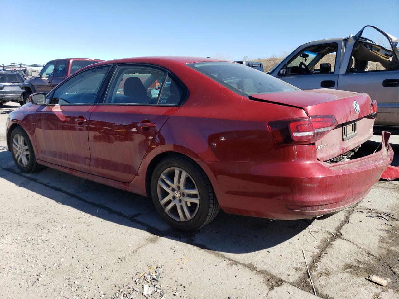 2018 Volkswagen Jetta - Image 2