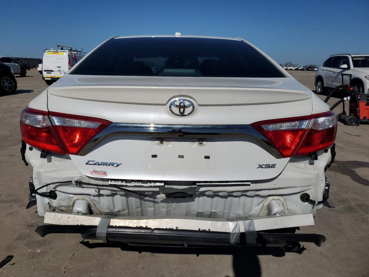 2017 Toyota Camry - Image 6