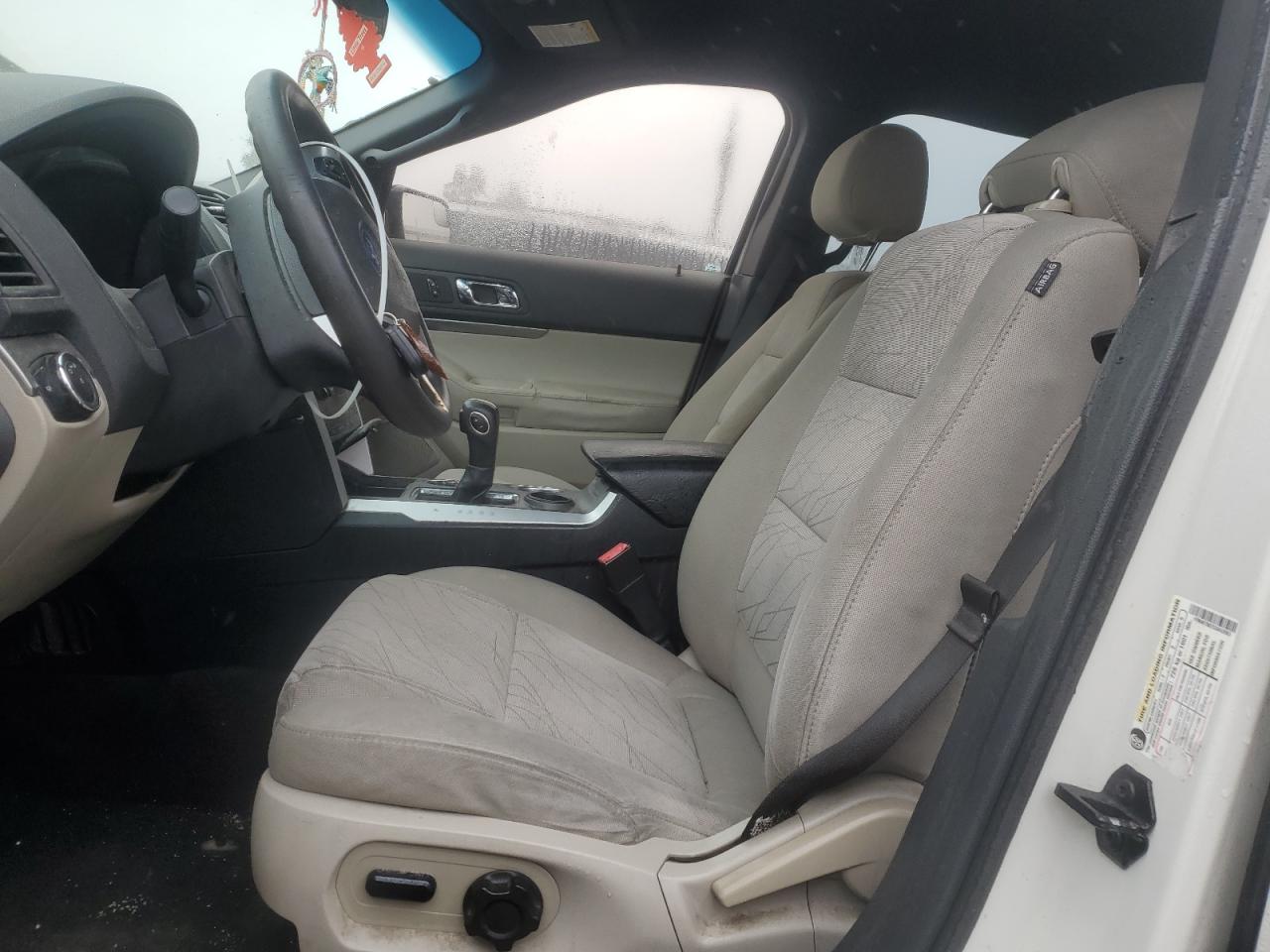 2012 Ford Explorer - Image 7