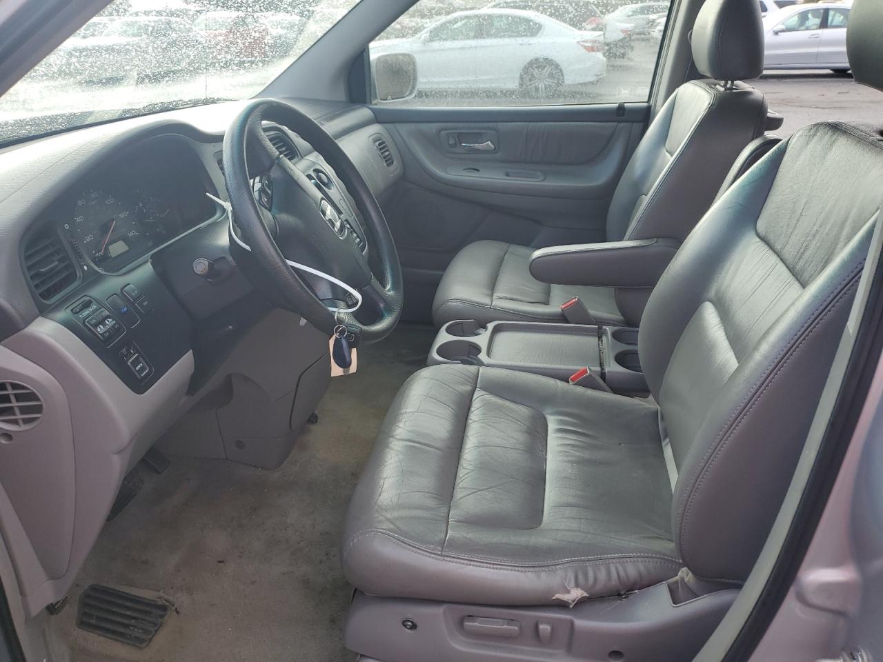 2004 Honda Odyssey - Image 7