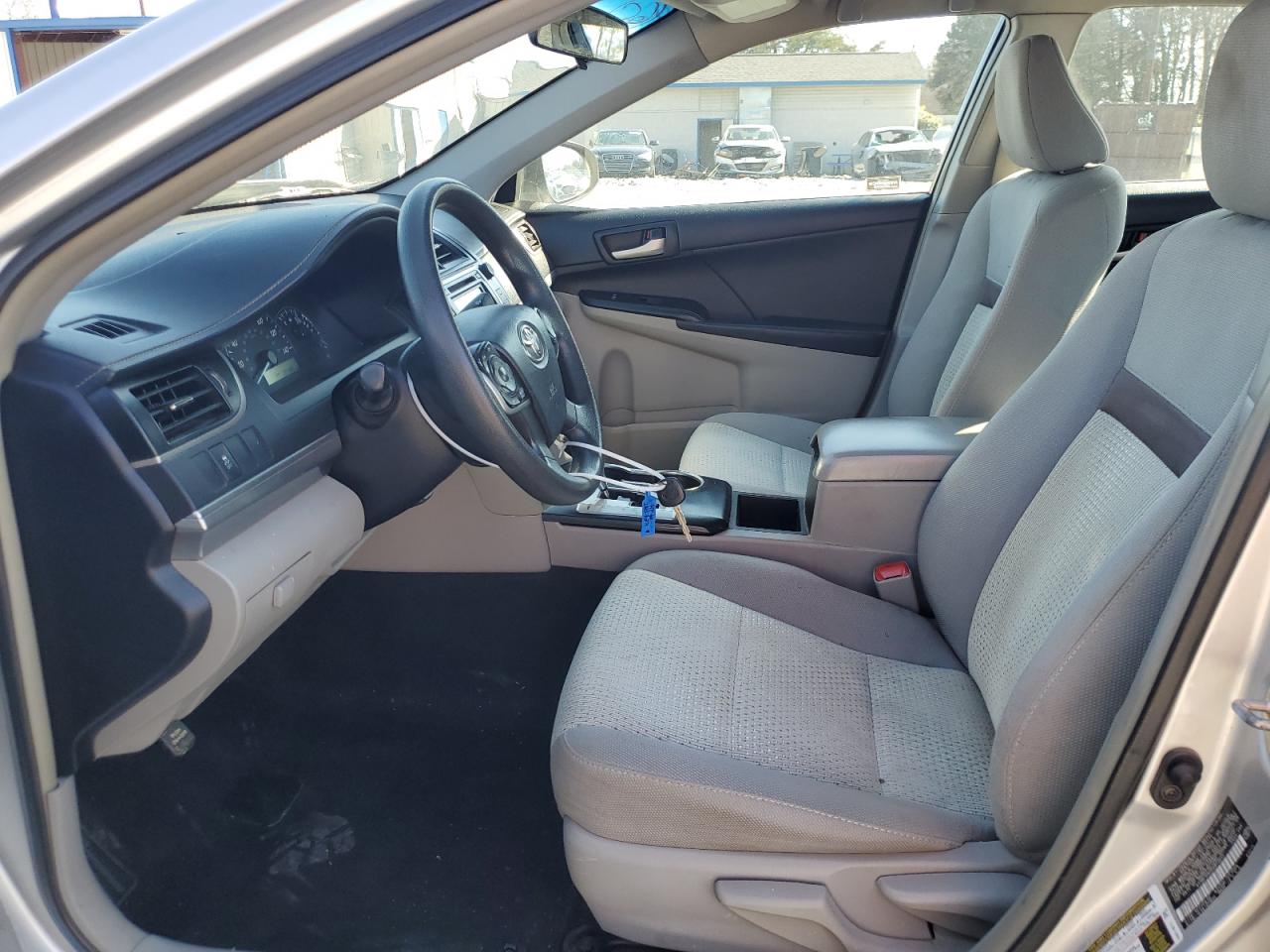 2014 Toyota Camry - Image 7