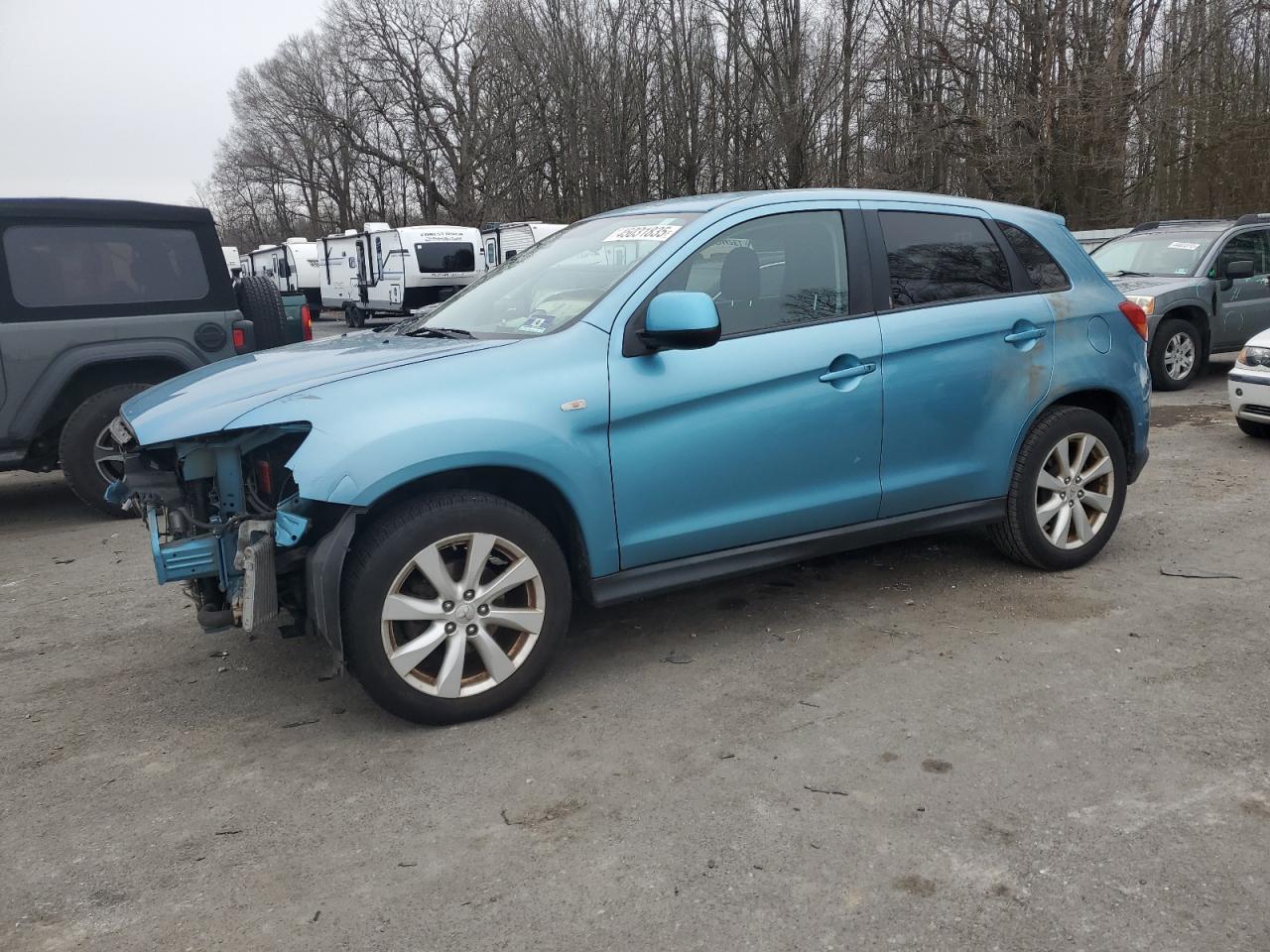 2013 Mitsubishi Outlander - Image 1