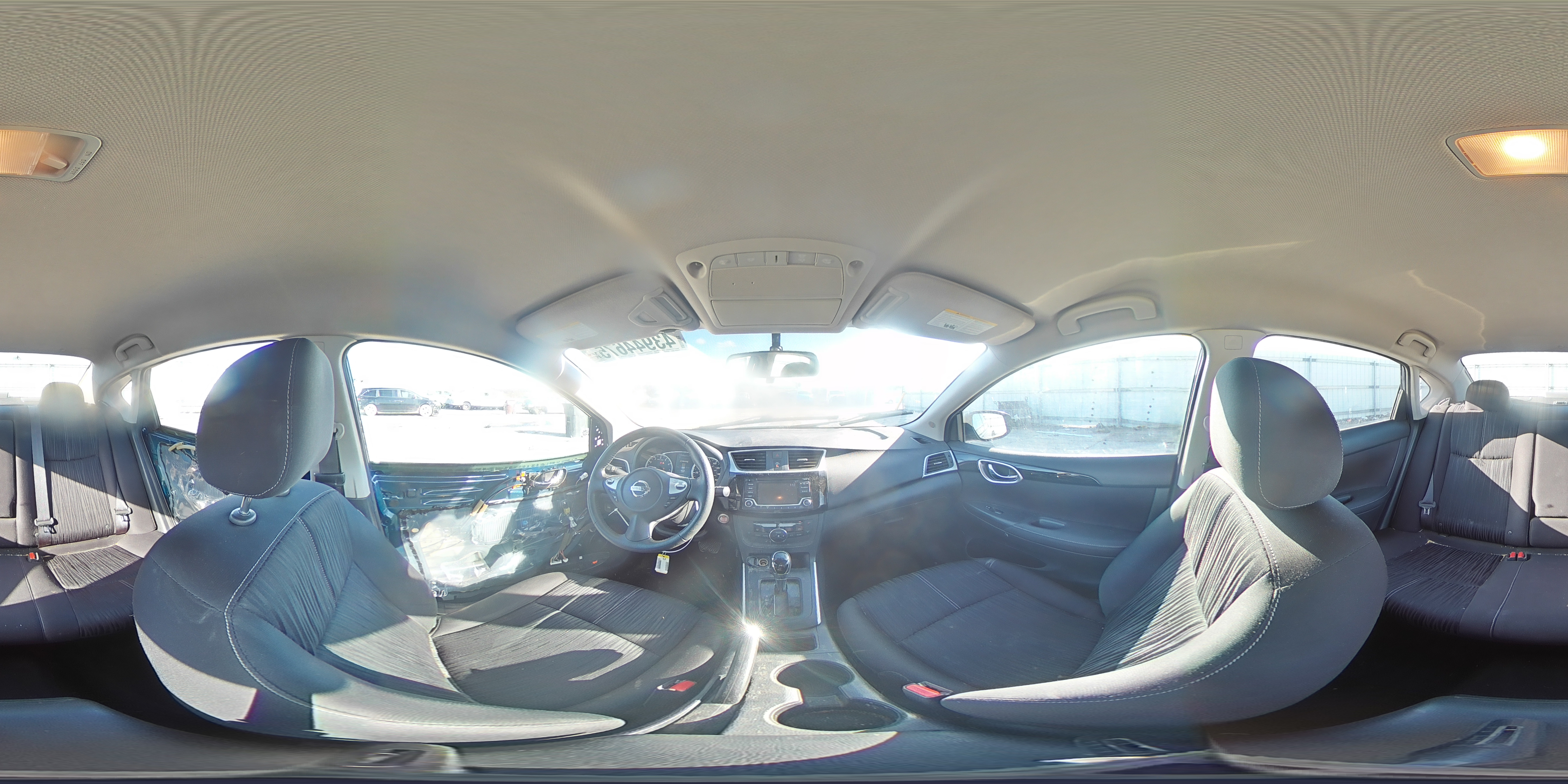 2018 Nissan Sentra - Image 13