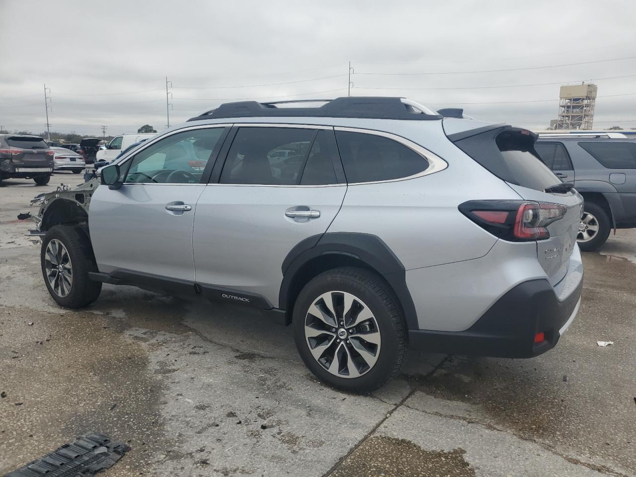 2024 Subaru Outback - Image 2
