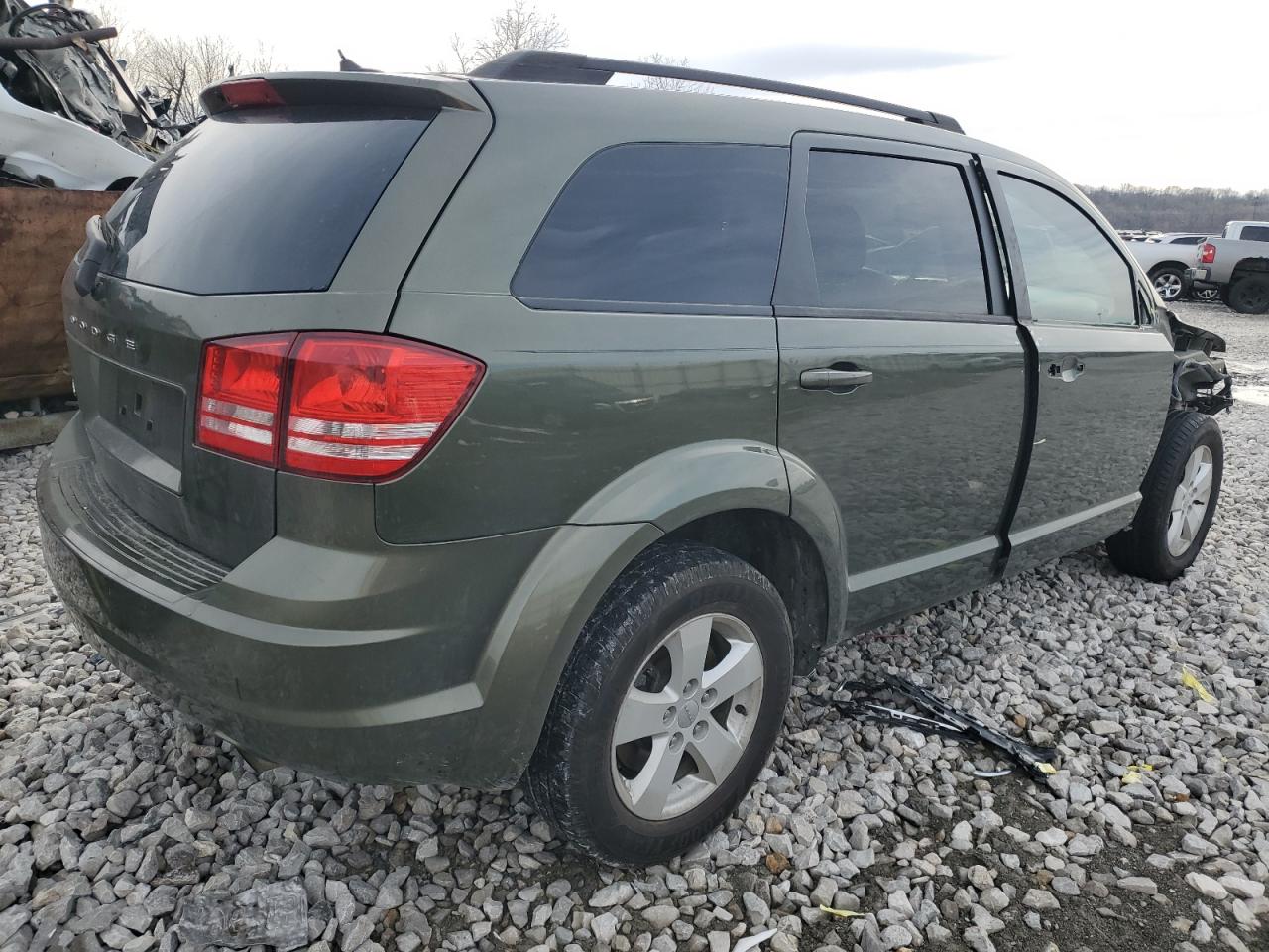 2016 Dodge Journey - Image 3
