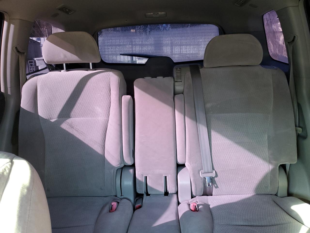 2010 Toyota Highlander - Image 10