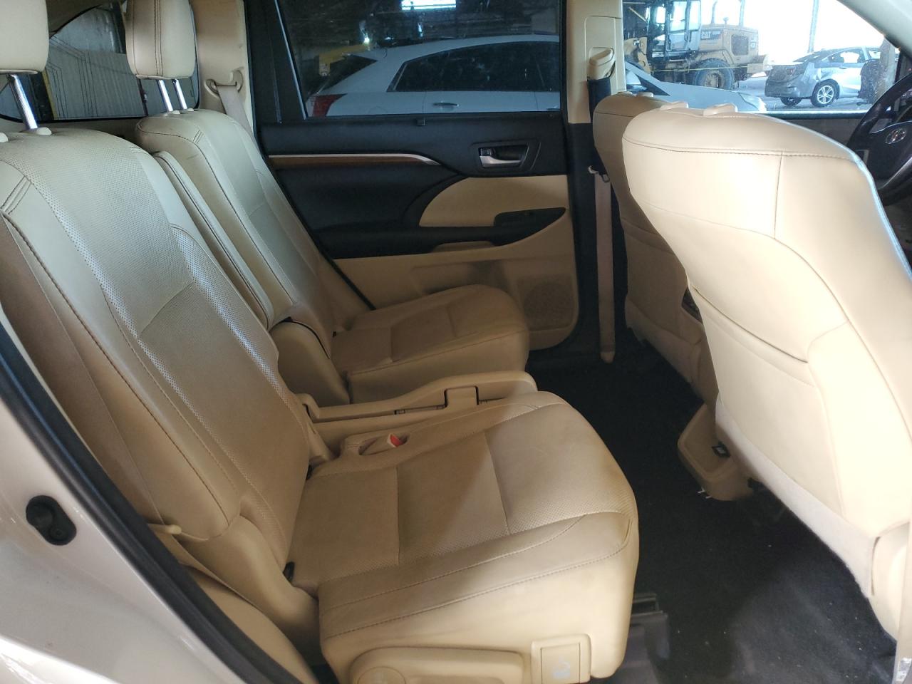 5TDDZRFH7JS900644 TOYOTA HIGHLANDER 2018