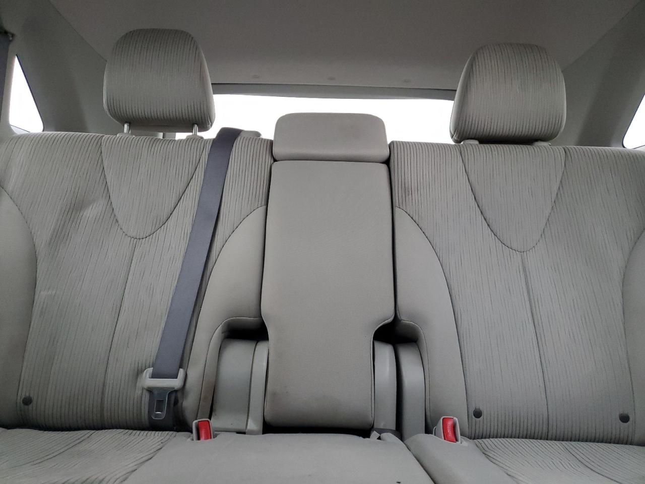 2011 Toyota Venza - Image 10