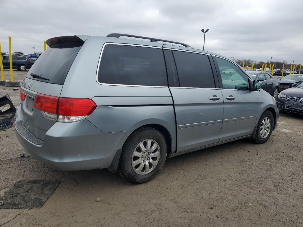 2009 Honda Odyssey - Image 3