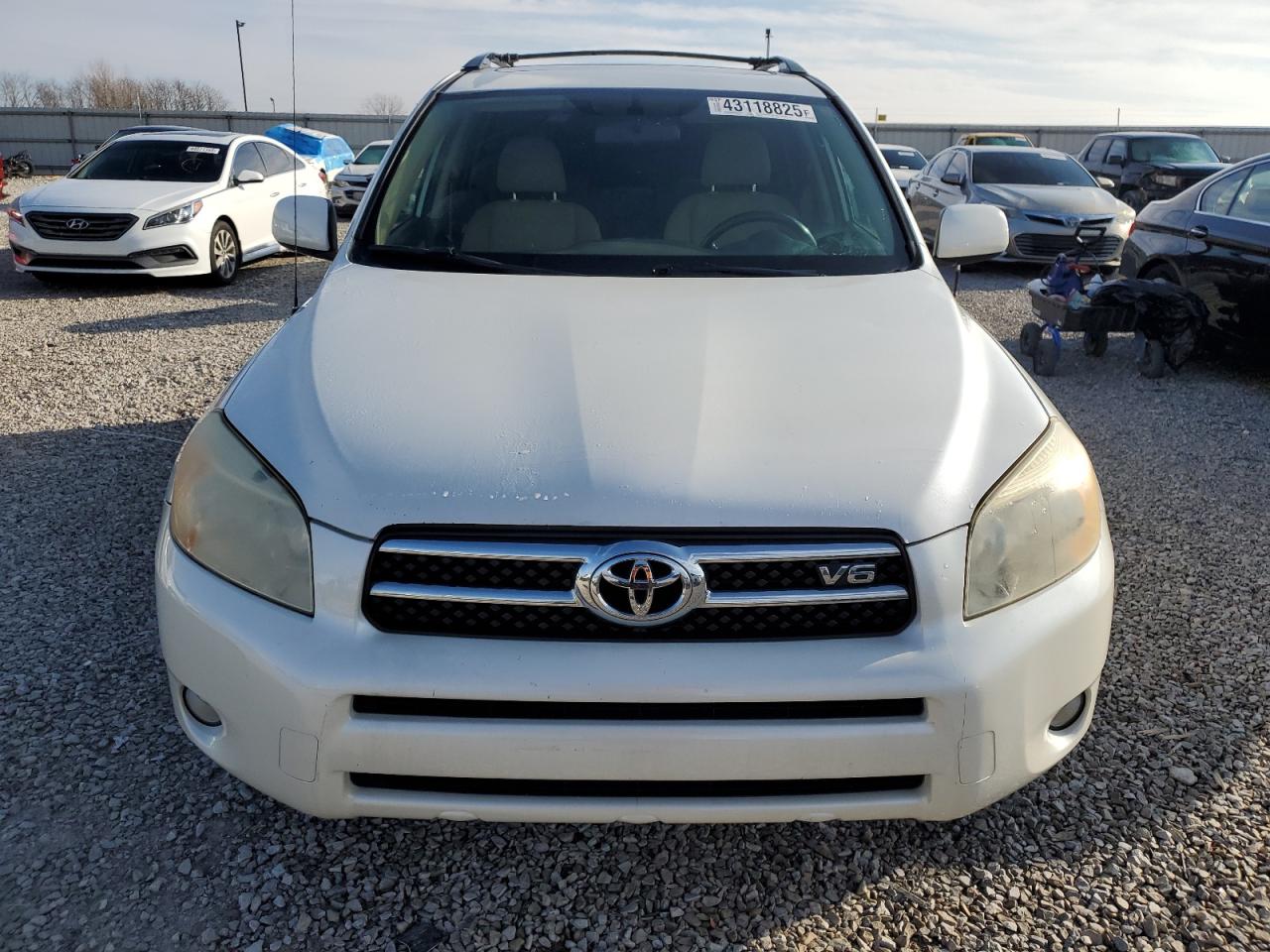 2006 Toyota RAV 4 - Image 5