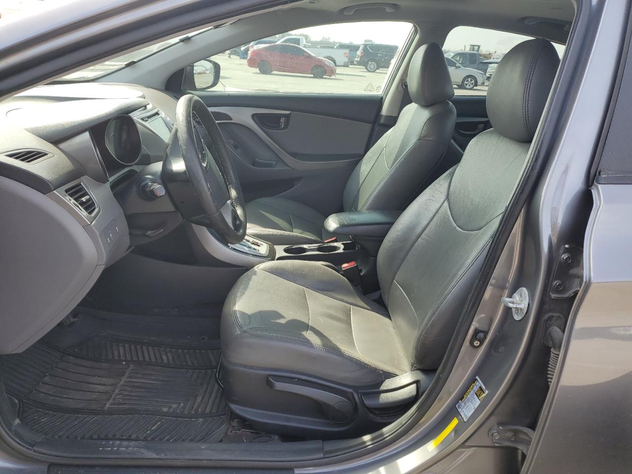 2012 Hyundai Elantra - Image 7