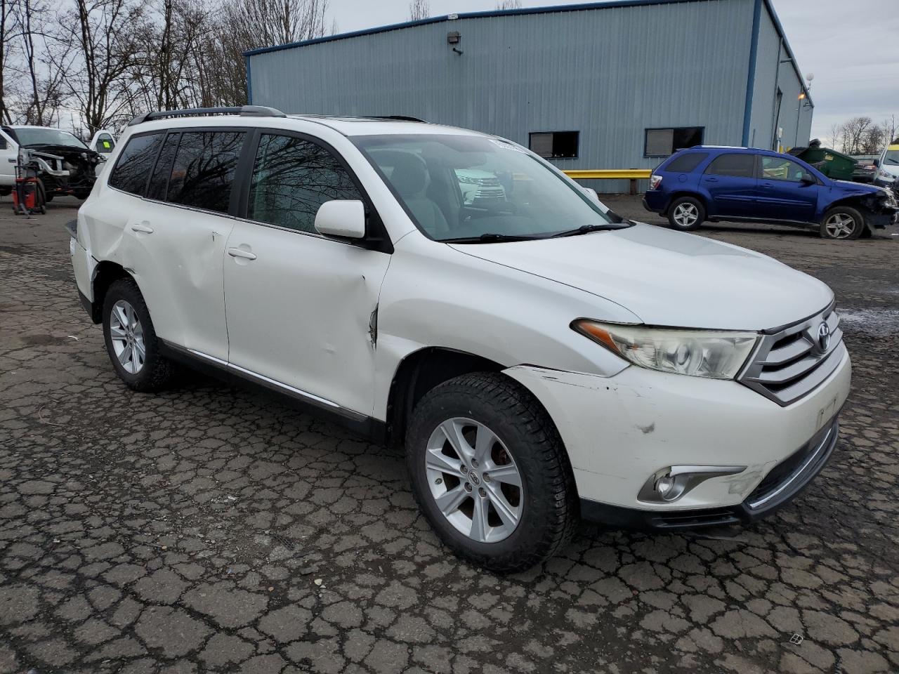 2012 Toyota Highlander - Image 4
