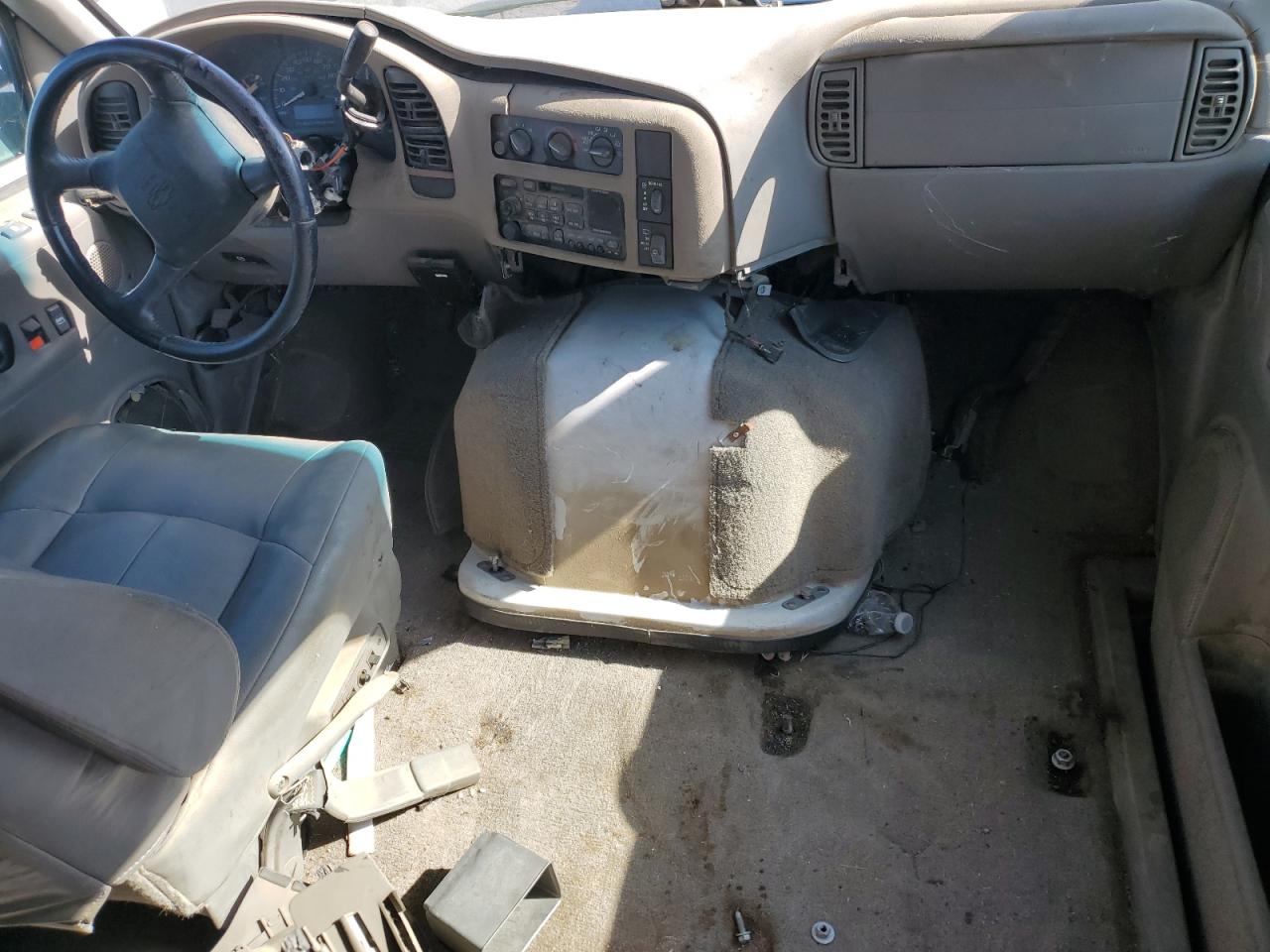 2004 Chevrolet Astro VIN: 1GNDM19X84B111571 Lot: 46376945
