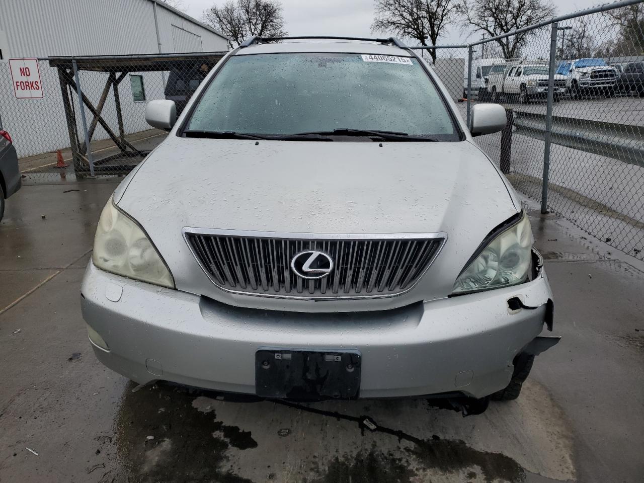 2007 Lexus RX - Image 5