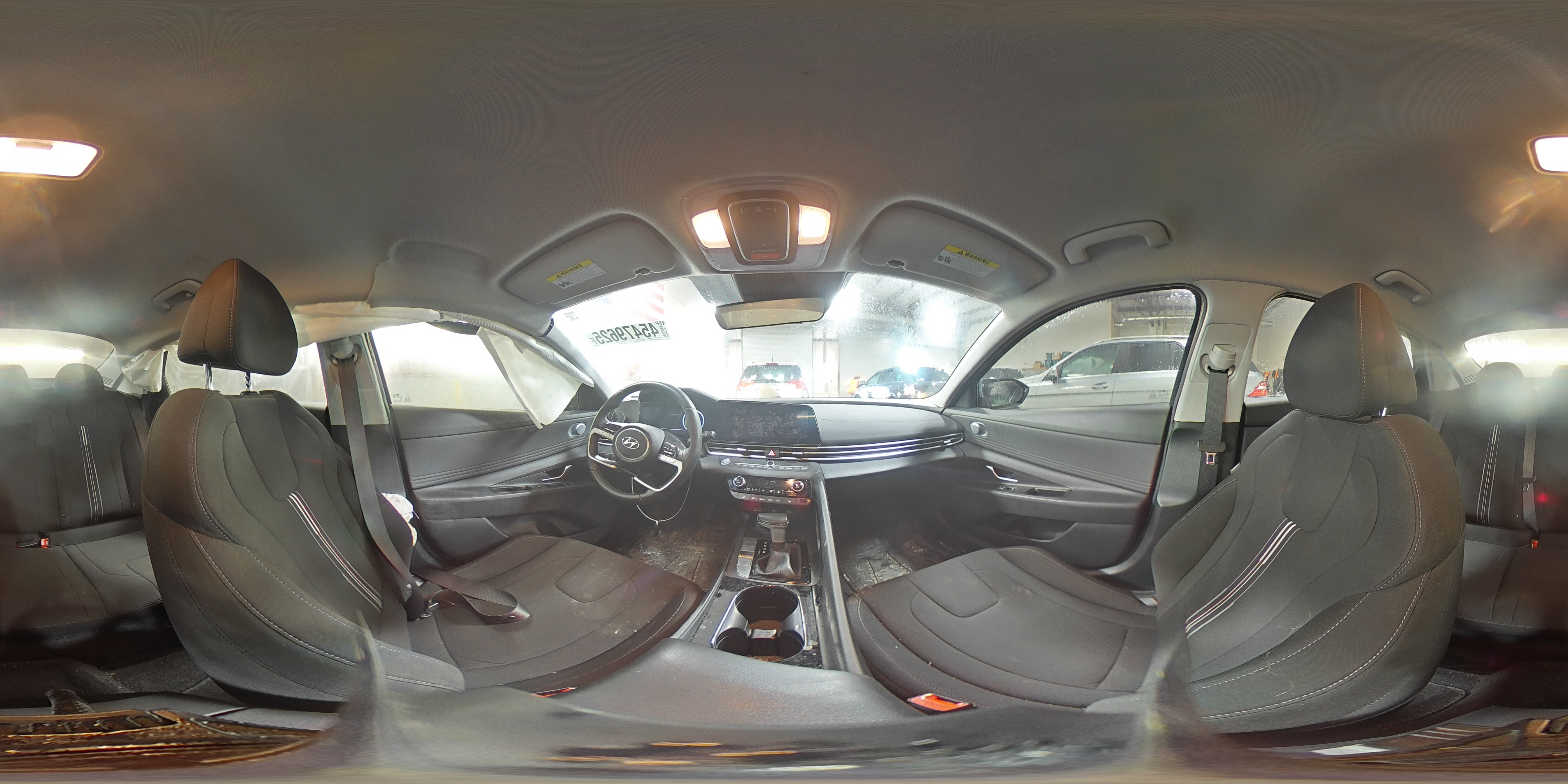 2023 Hyundai Elantra - Image 14