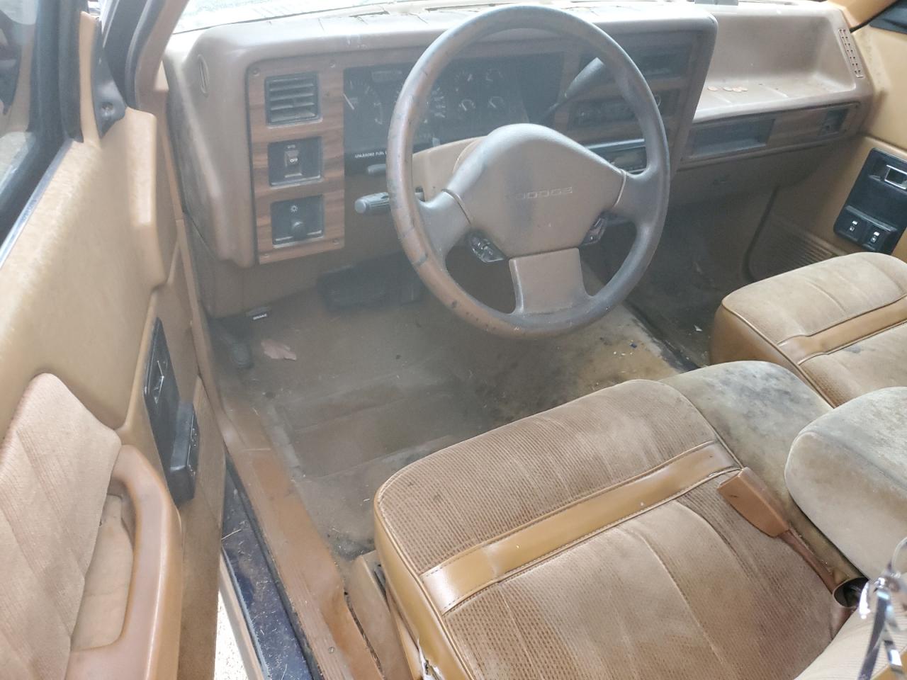 1992 Dodge Dakota VIN: 1B7GL23Y2NS657705 Lot: 44554435