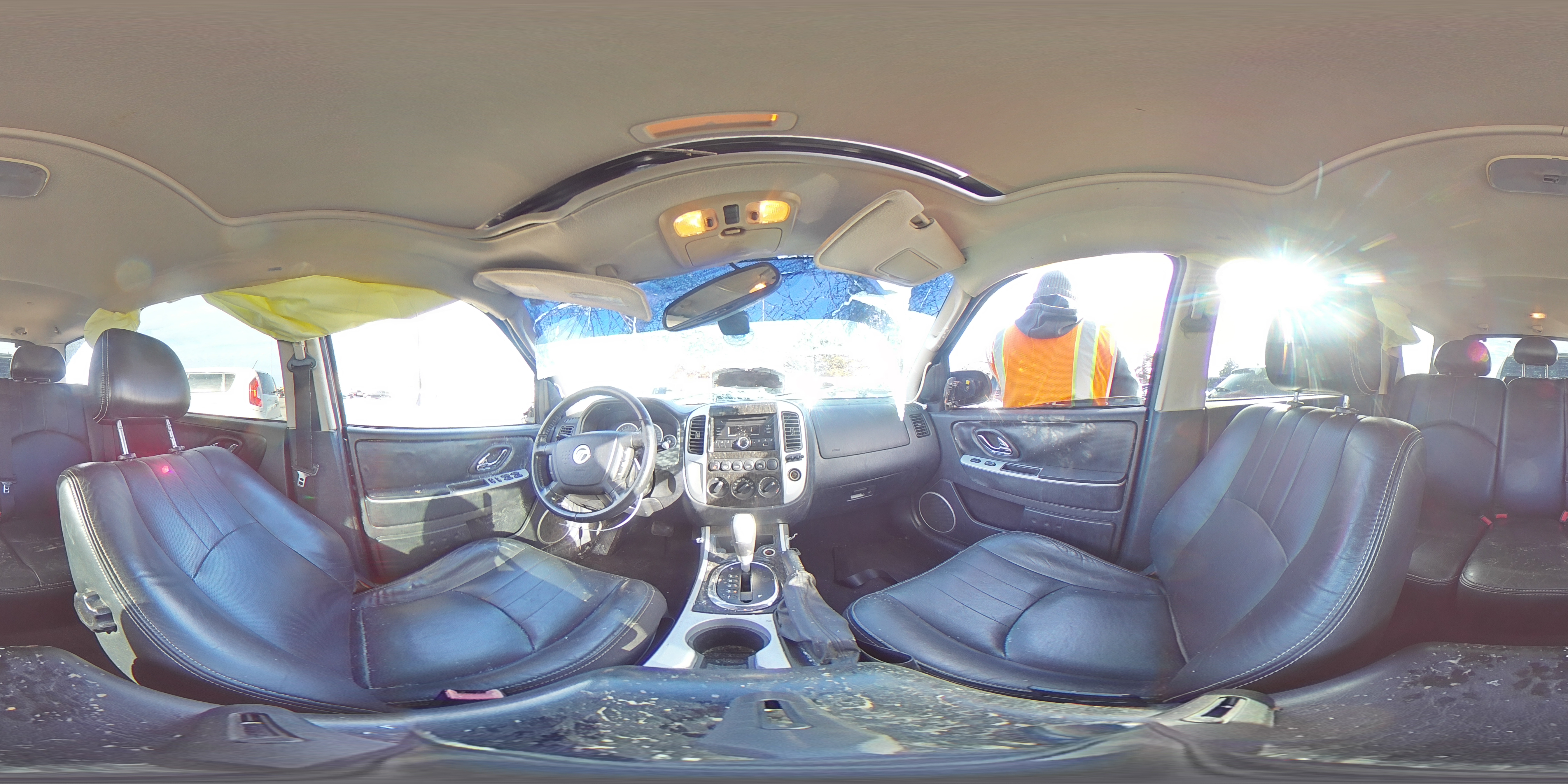 2005 Mercury Mariner - Image 13