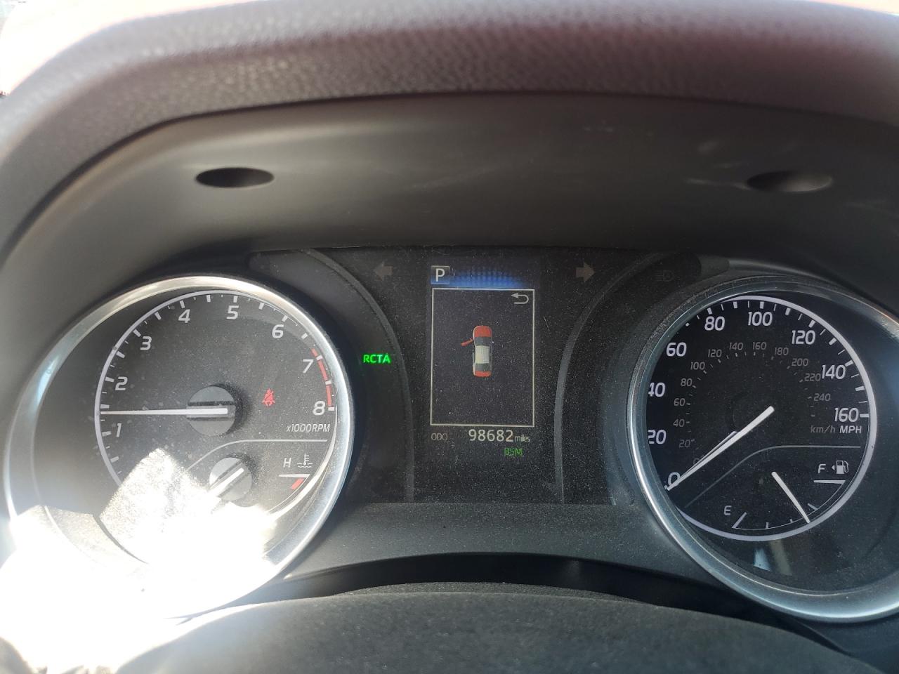 2018 Toyota Camry - Image 9