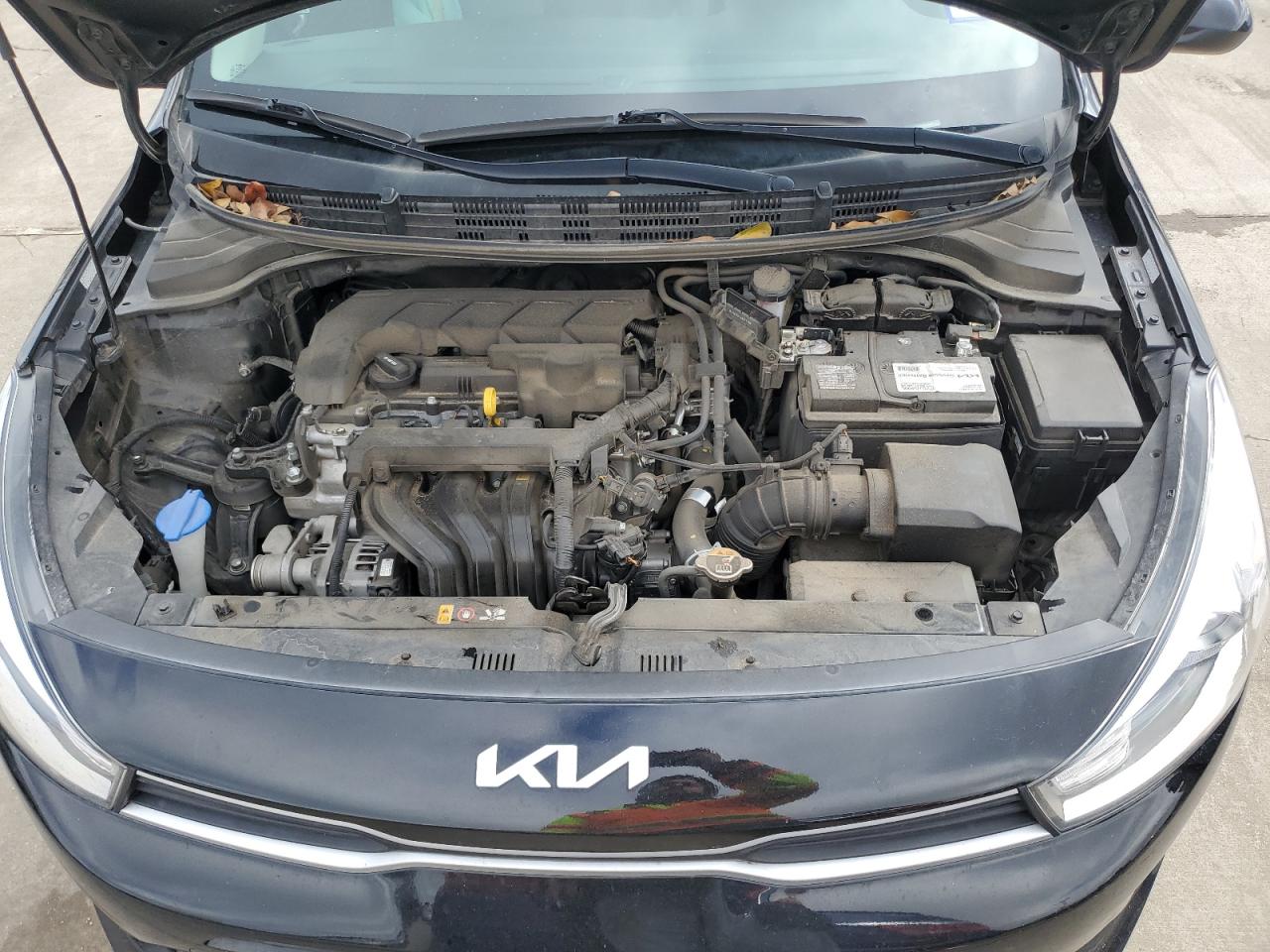 2022 Kia Rio - Image 12