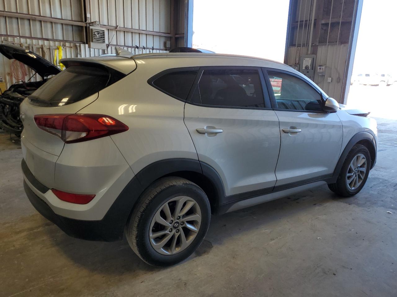2018 Hyundai Tucson - Image 3