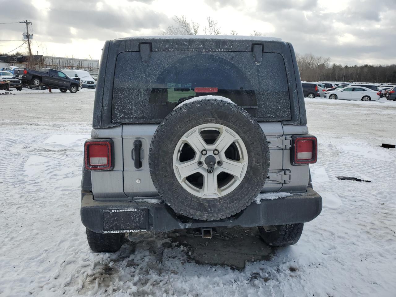 2018 Jeep Wrangler - Image 6