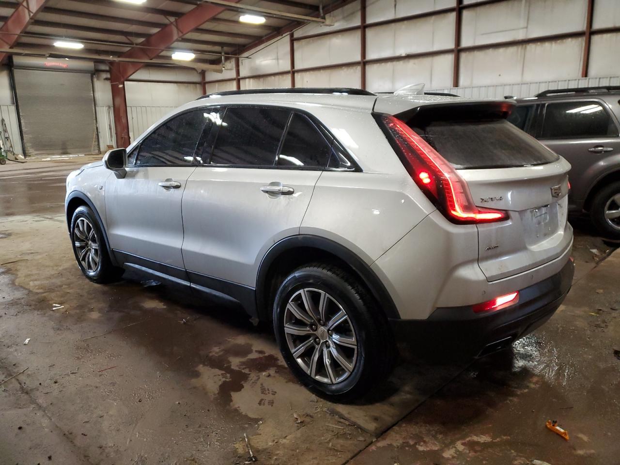 2020 Cadillac XT4 - Image 2