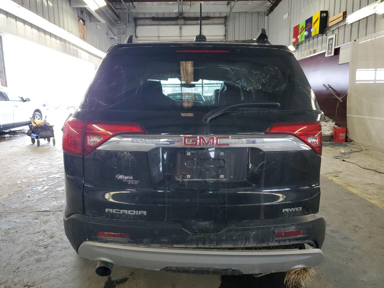 2018 GMC Acadia - Image 6
