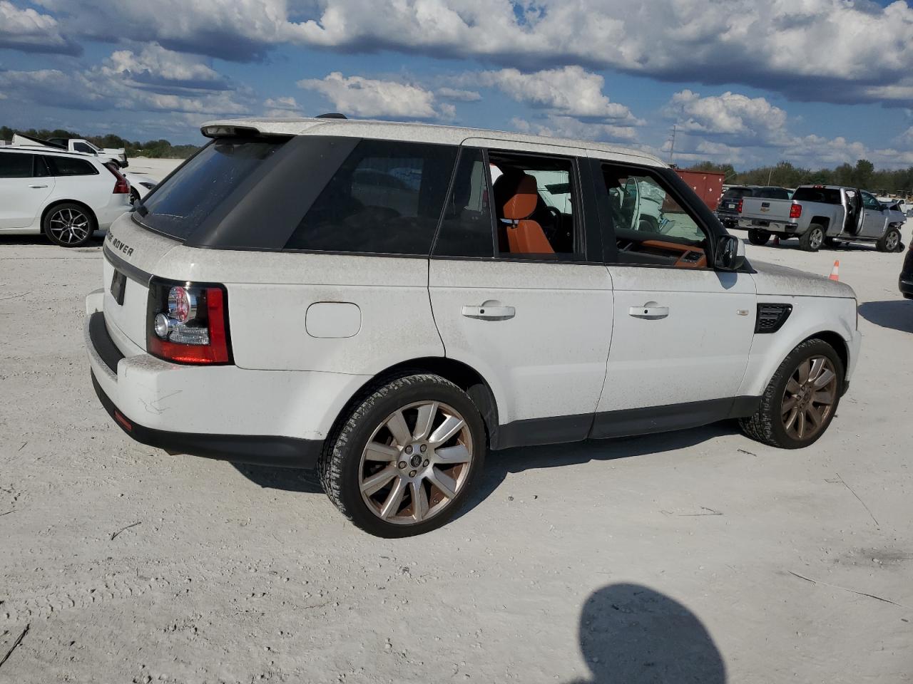 2013 Land Rover Range Rover - Image 3