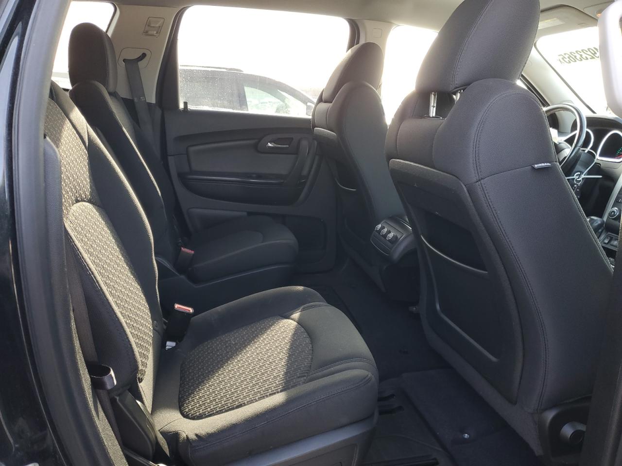 2012 Chevrolet Traverse - Image 12