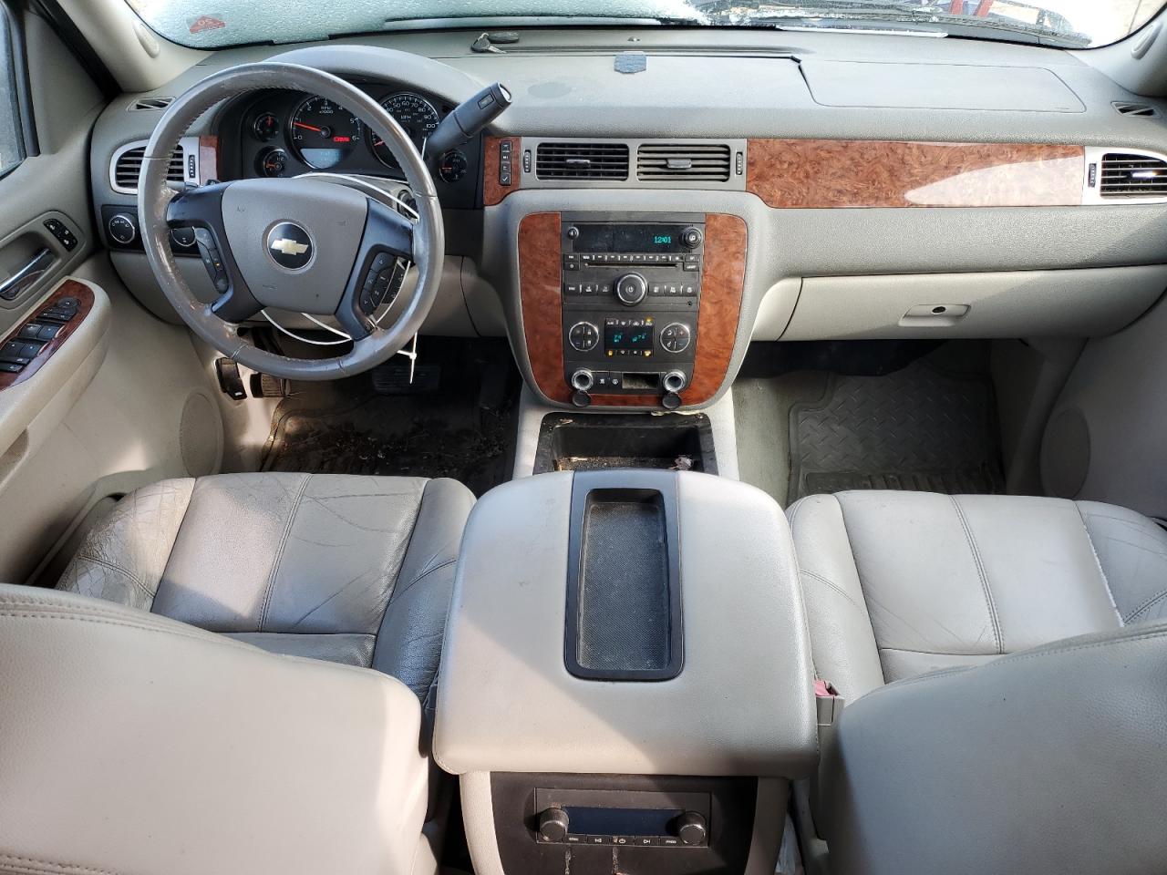 2008 Chevrolet Silverado - Image 8