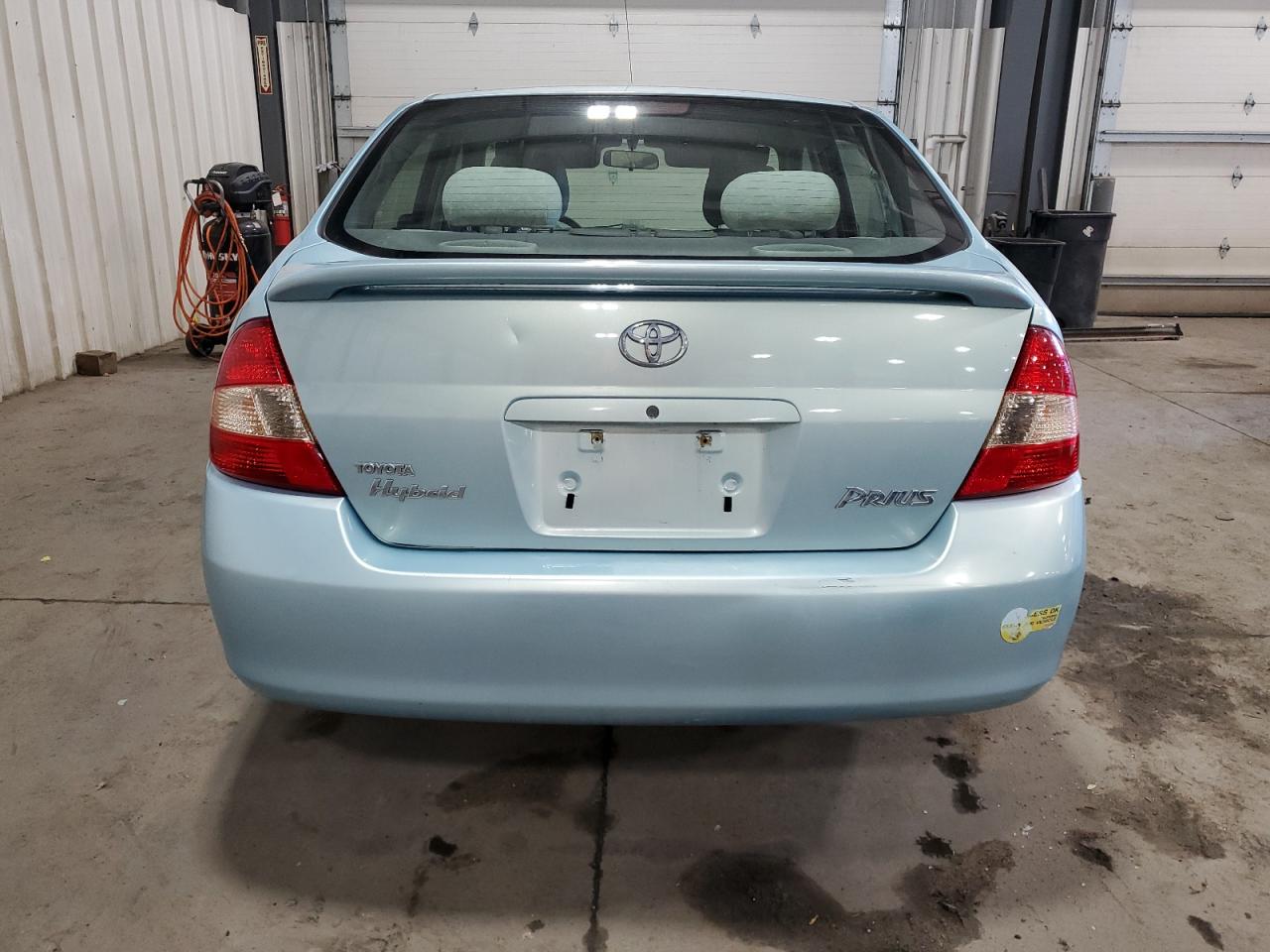 2002 Toyota Prius - Image 6