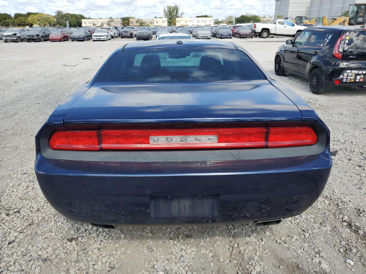 2013 Dodge Challenger - Image 6