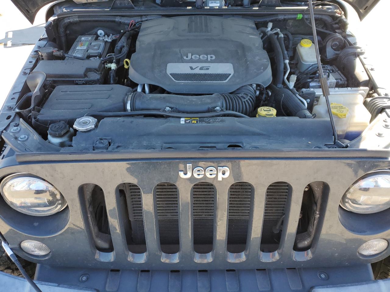 2017 Jeep Wrangler - Image 11