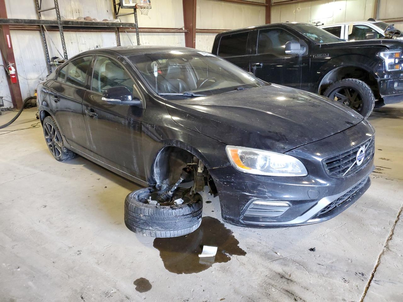 2017 Volvo S60 - Image 4
