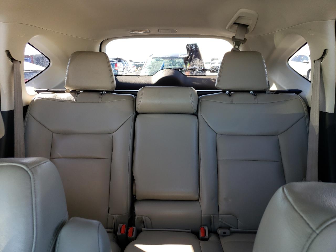 2014 Honda CR-V - Image 10