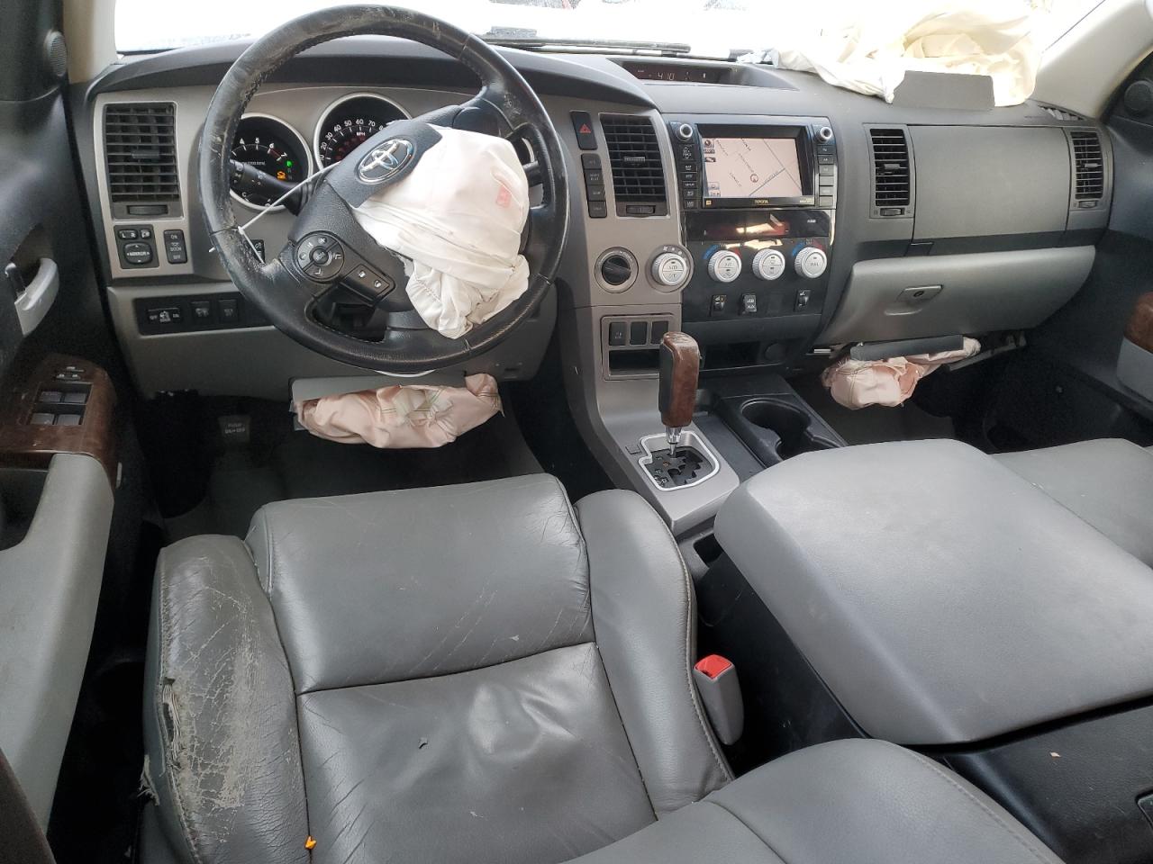 2010 Toyota Tundra - Image 8