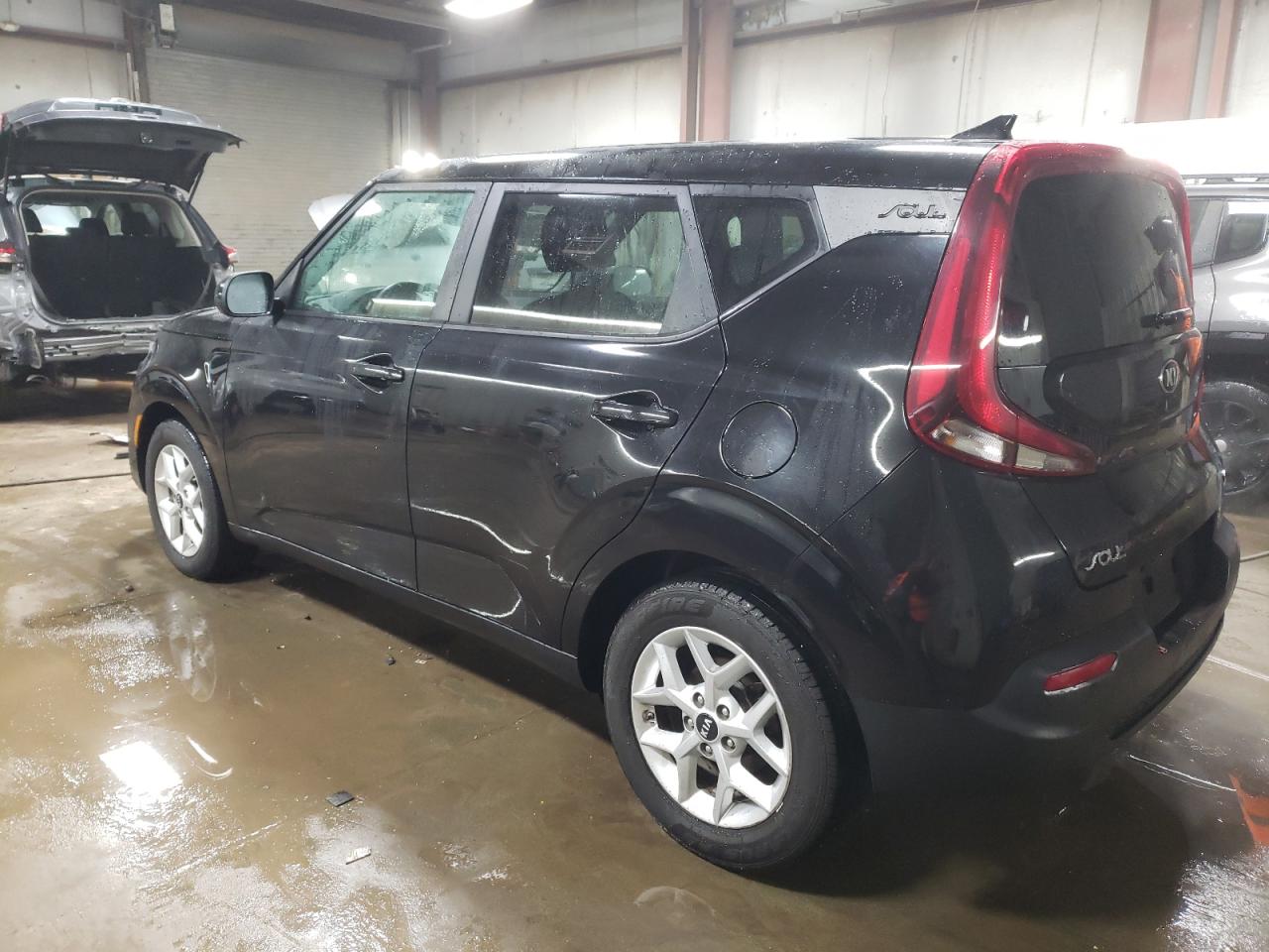 2021 Kia Soul - Image 2