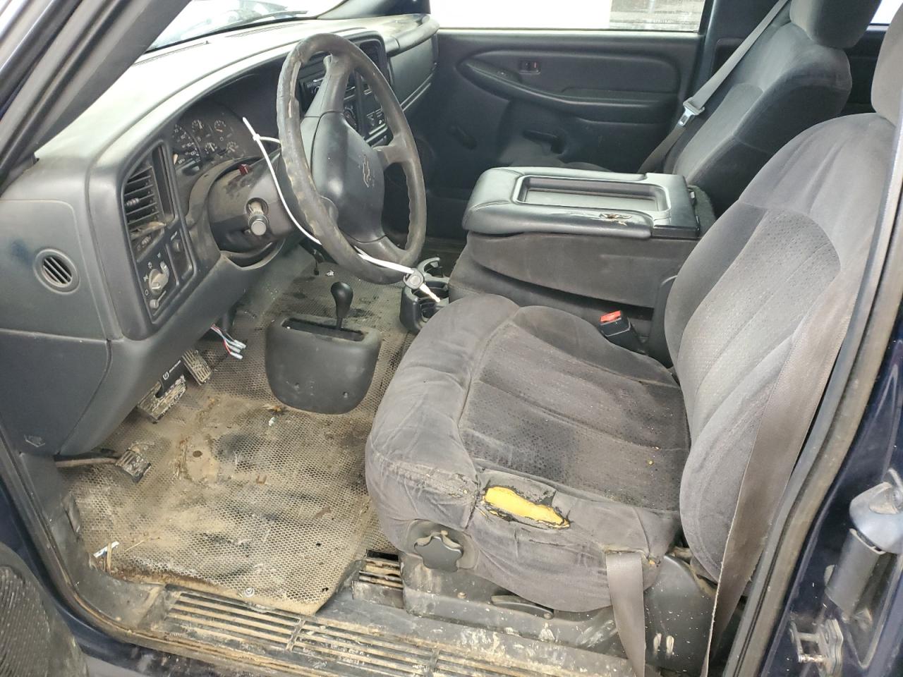 2001 Chevrolet Silverado - Image 7
