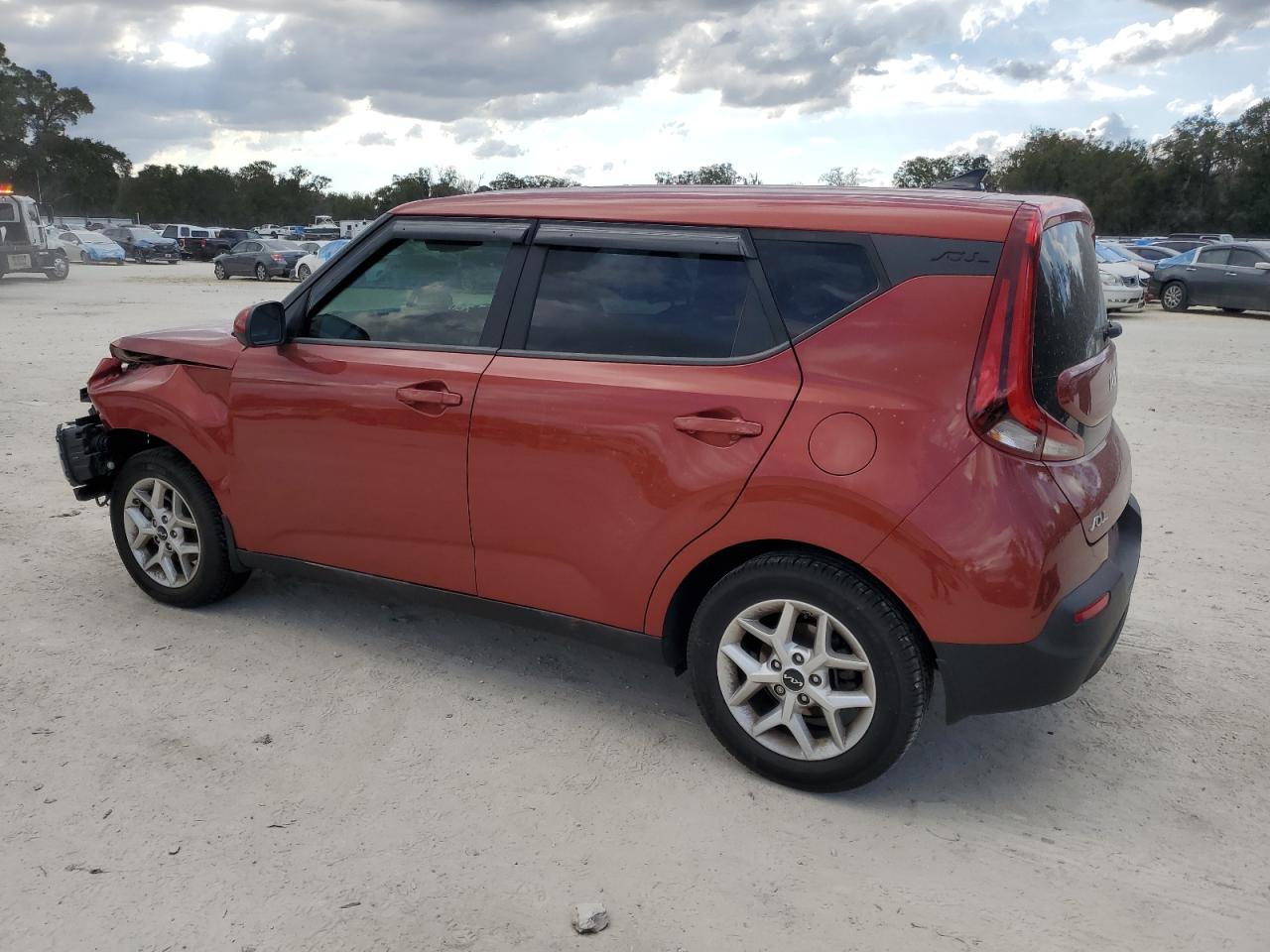 2022 Kia Soul - Image 2