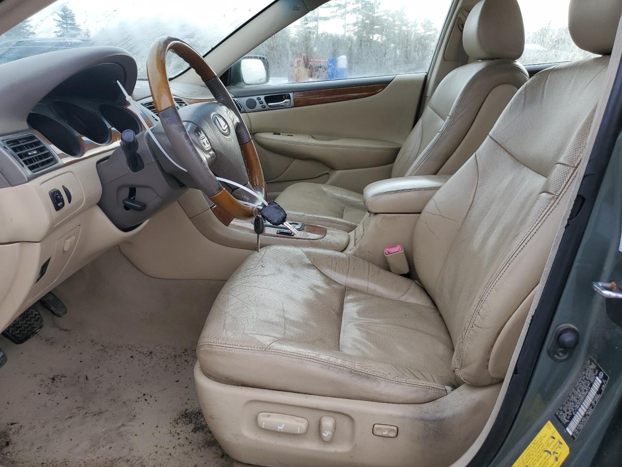 2005 Lexus ES - Image 7