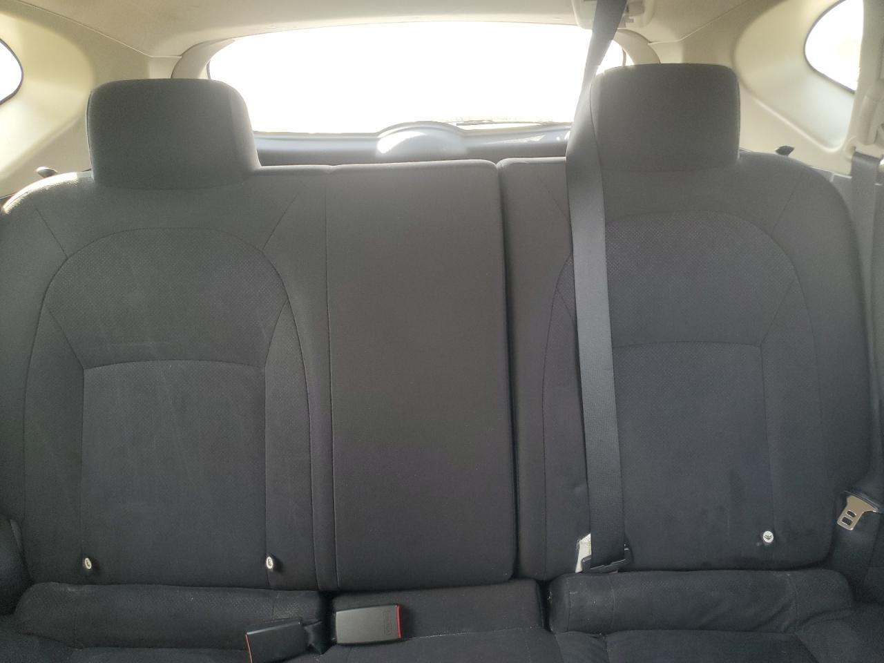 2010 Nissan Rogue - Image 10