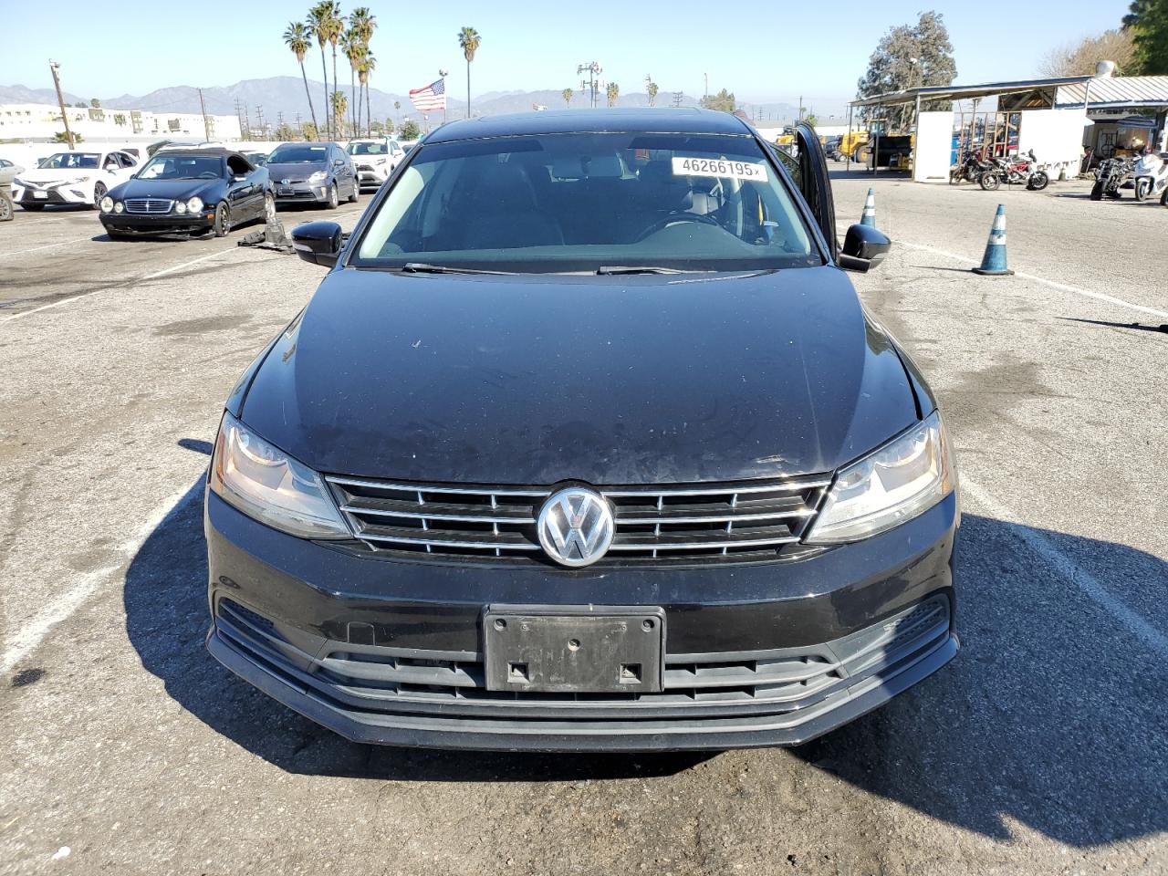 2018 Volkswagen Jetta - Image 5