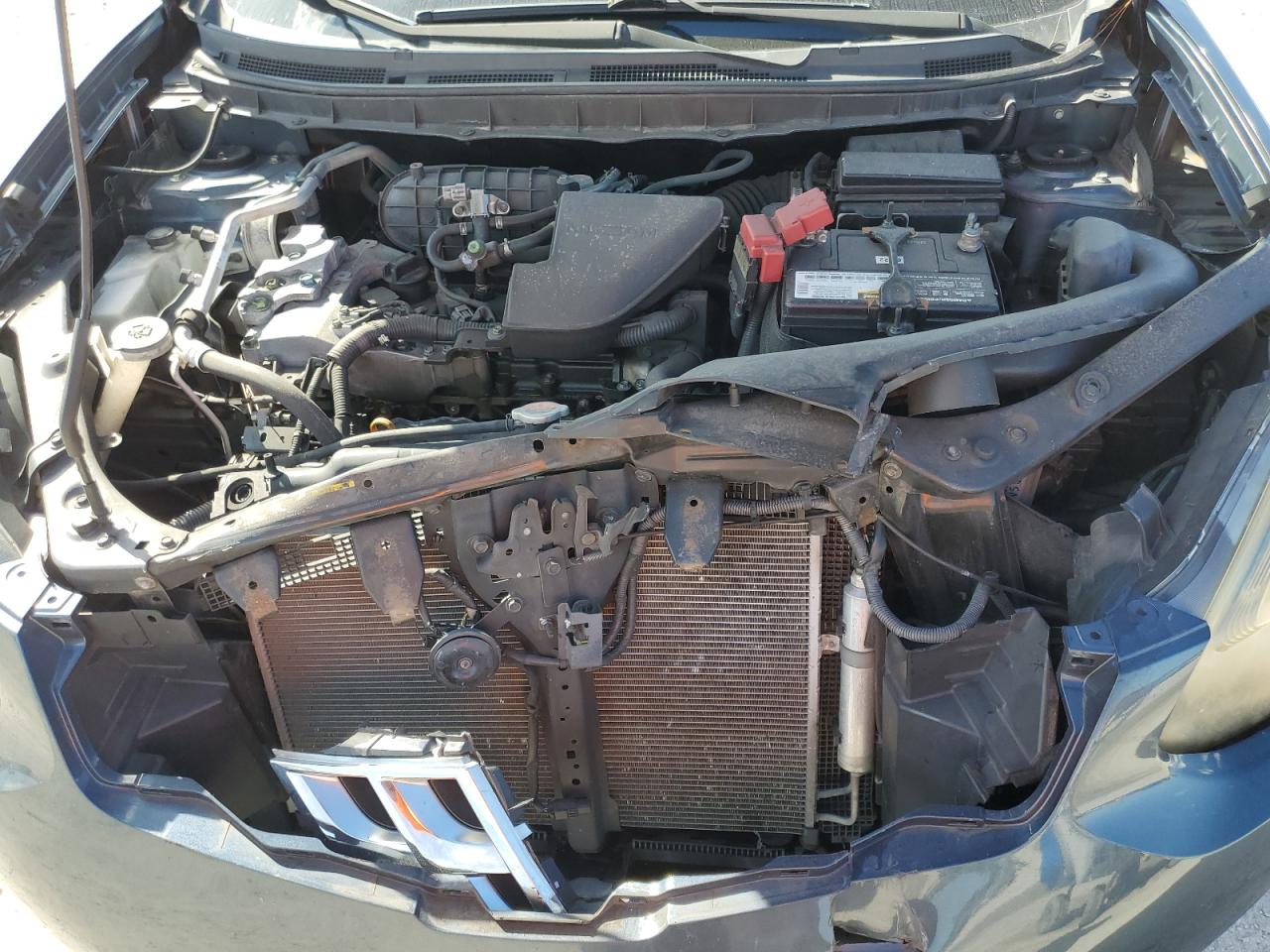 2015 Nissan Rogue - Image 12