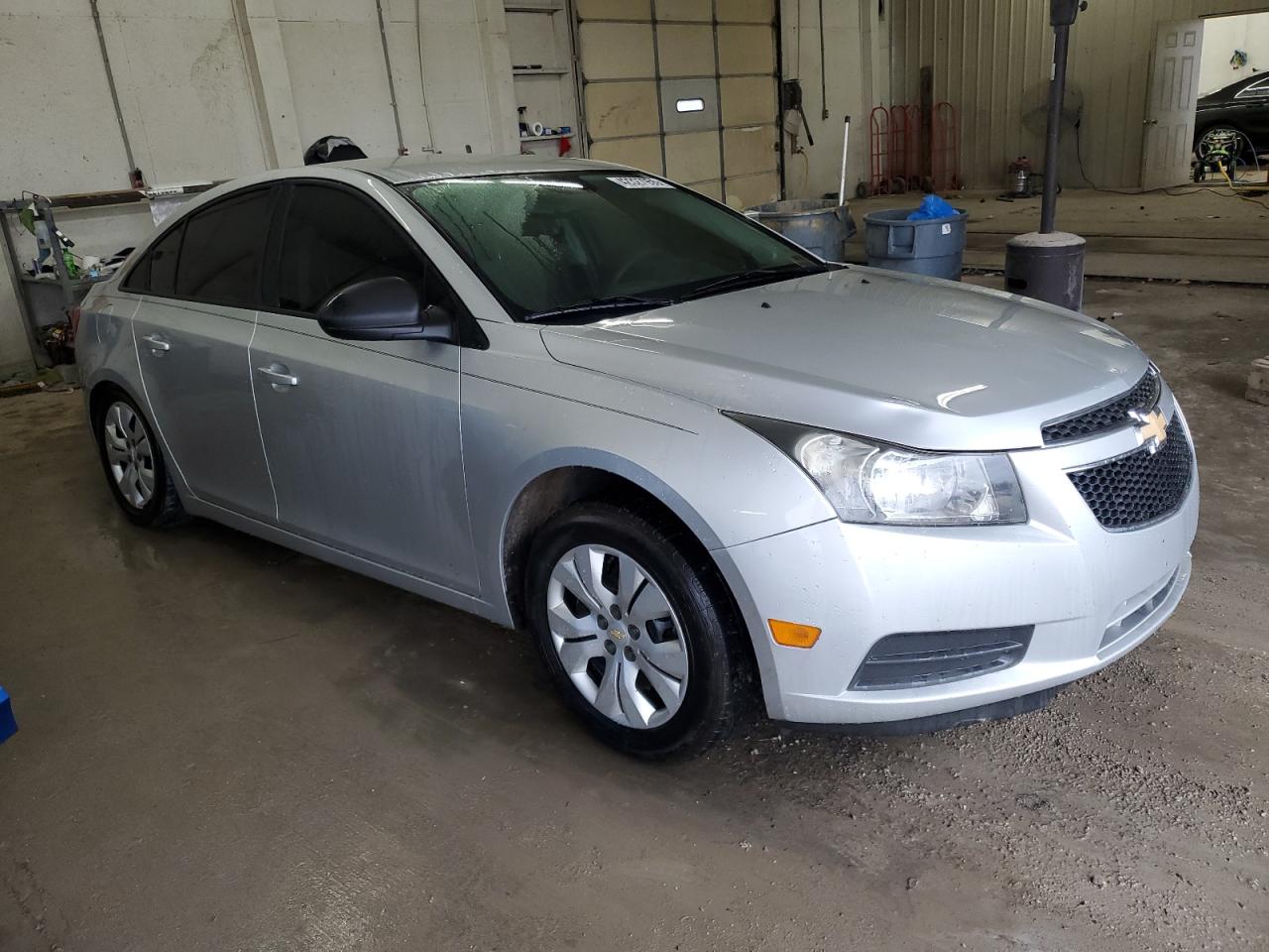 2013 Chevrolet Cruze - Image 4