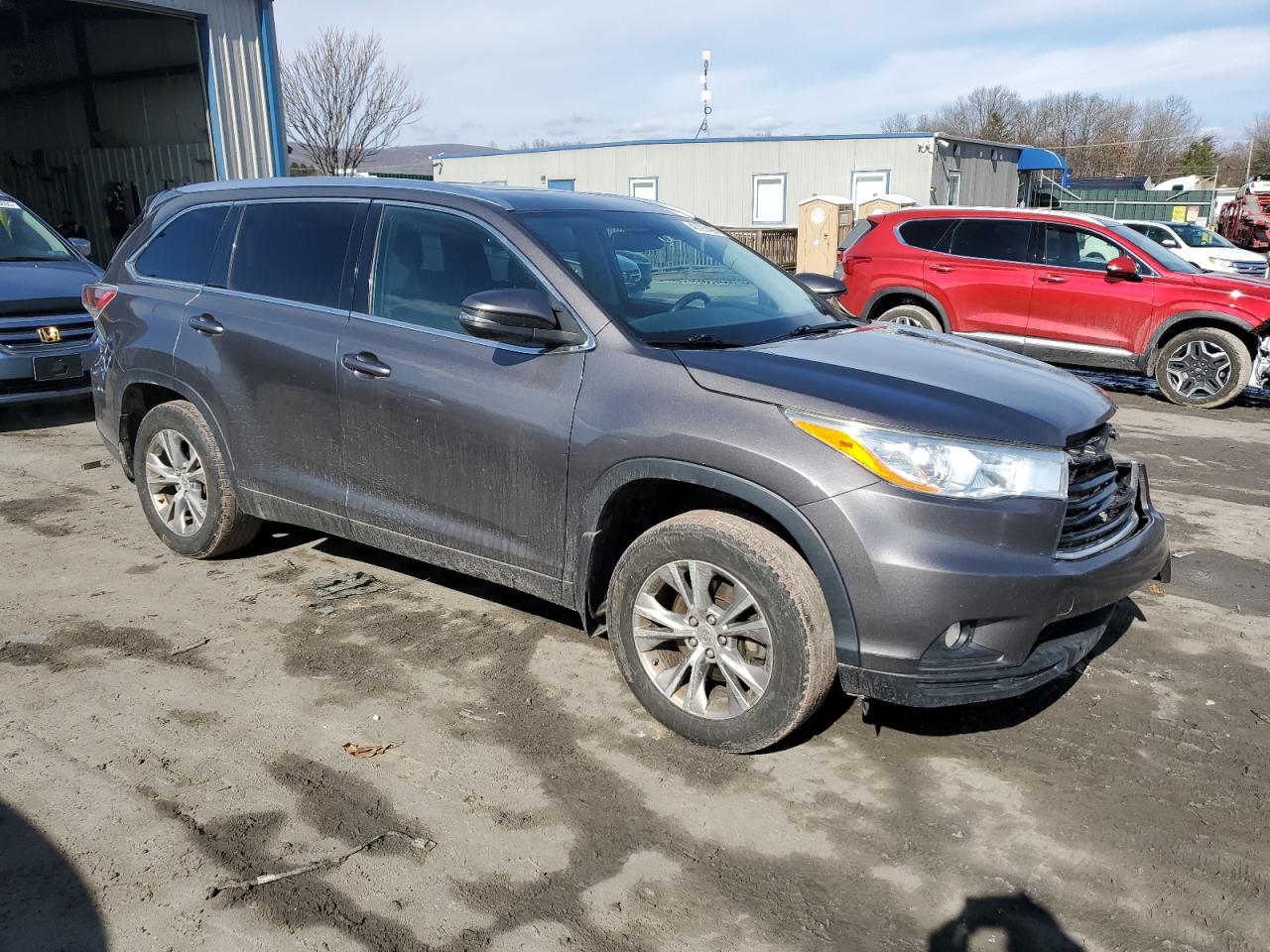 2014 Toyota Highlander - Image 4