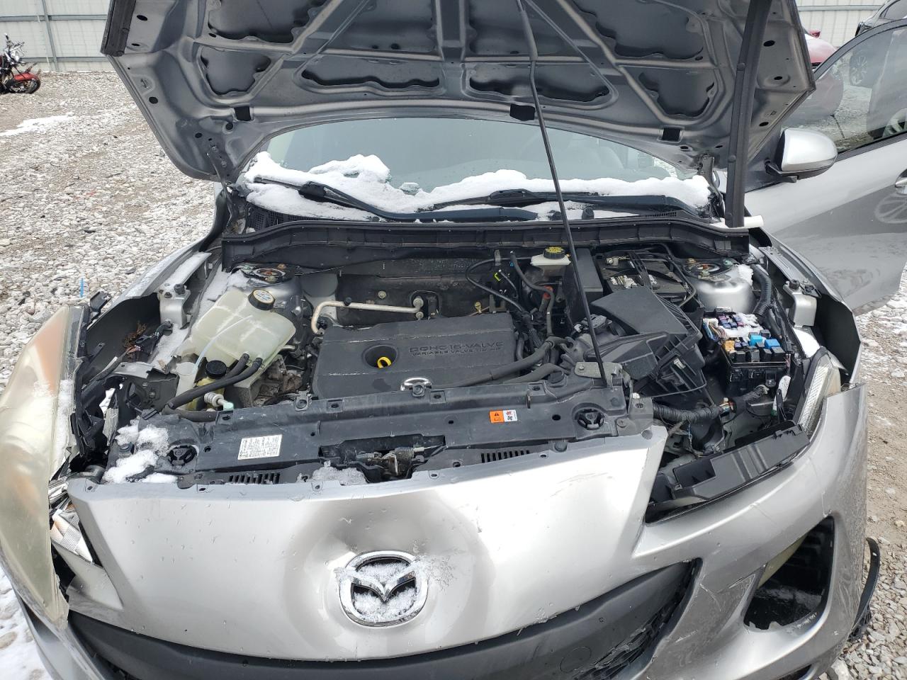 2013 Mazda 3 - Image 12